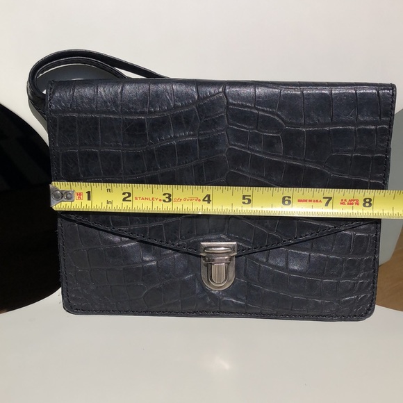 Hakei leather wristlet - Picture 7 of 10